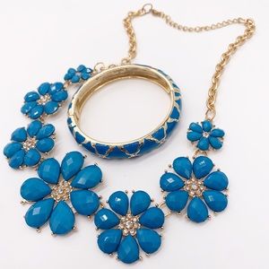 Bracelet + necklace jewelry bundle